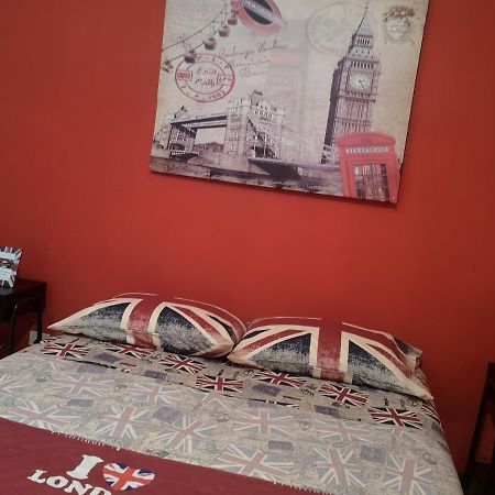 Ferienwohnung Casadei24 Guidonia Exterior foto