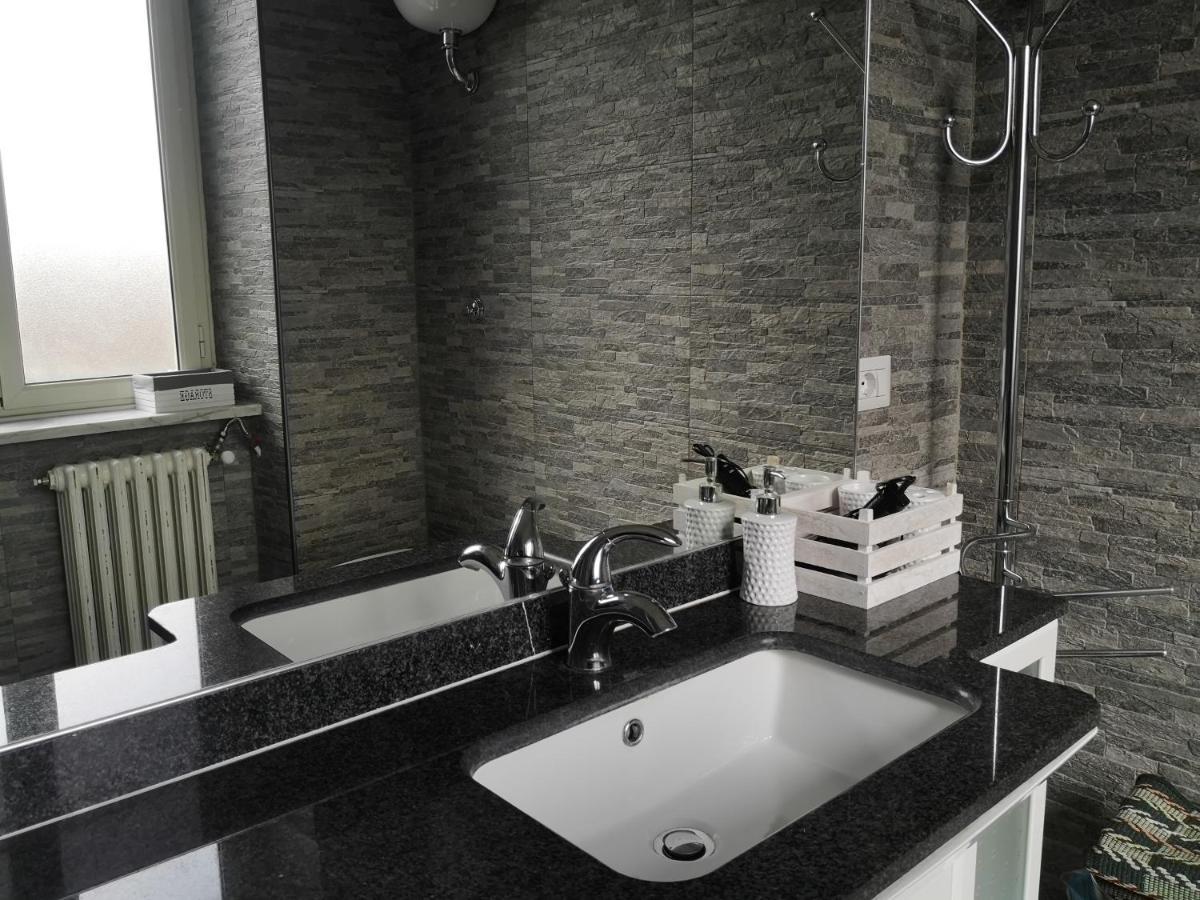 Ferienwohnung Casadei24 Guidonia Exterior foto