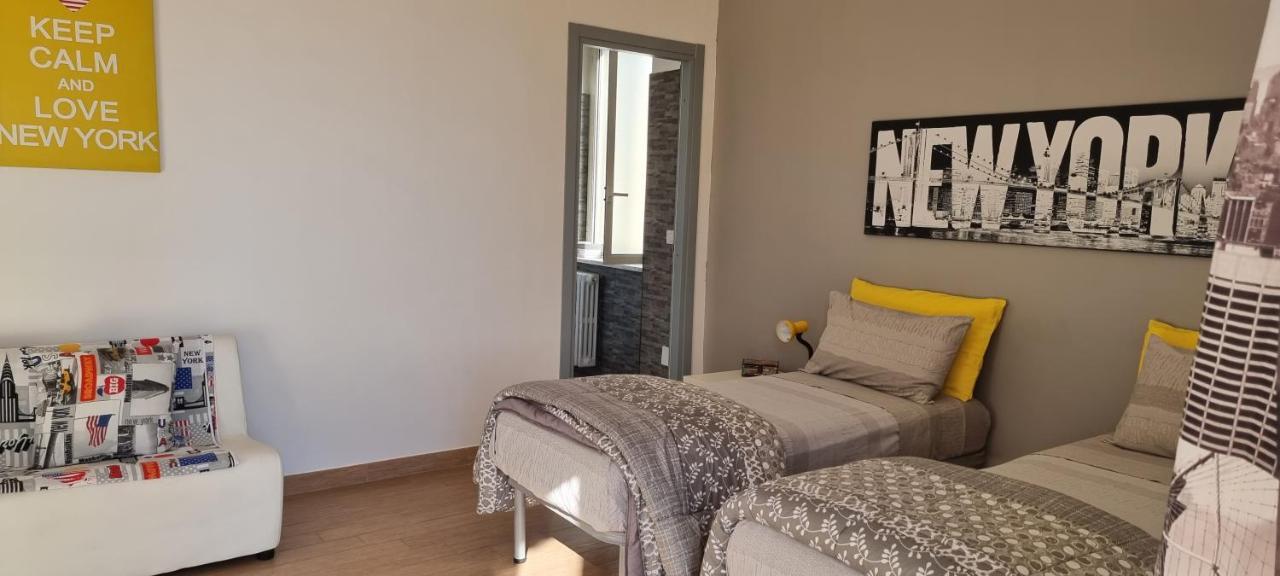 Ferienwohnung Casadei24 Guidonia Exterior foto