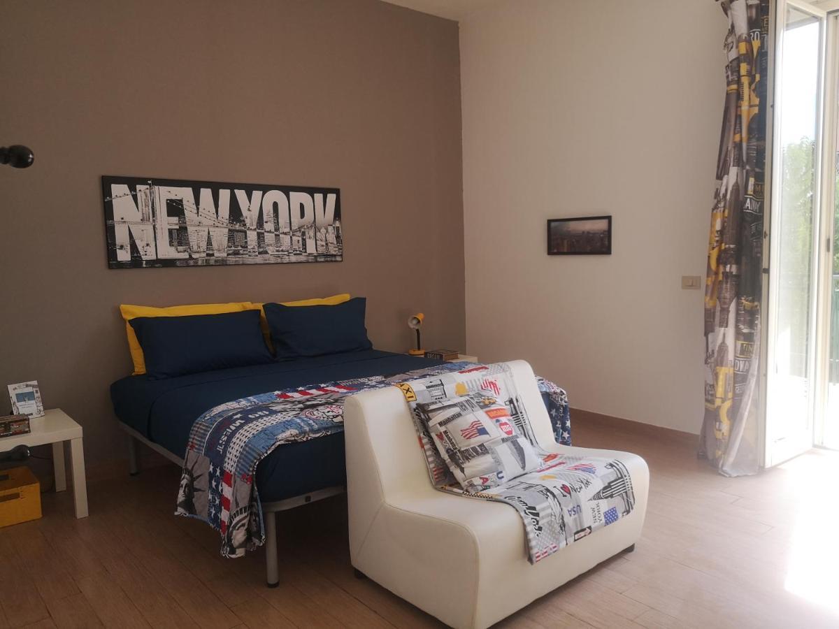 Ferienwohnung Casadei24 Guidonia Exterior foto