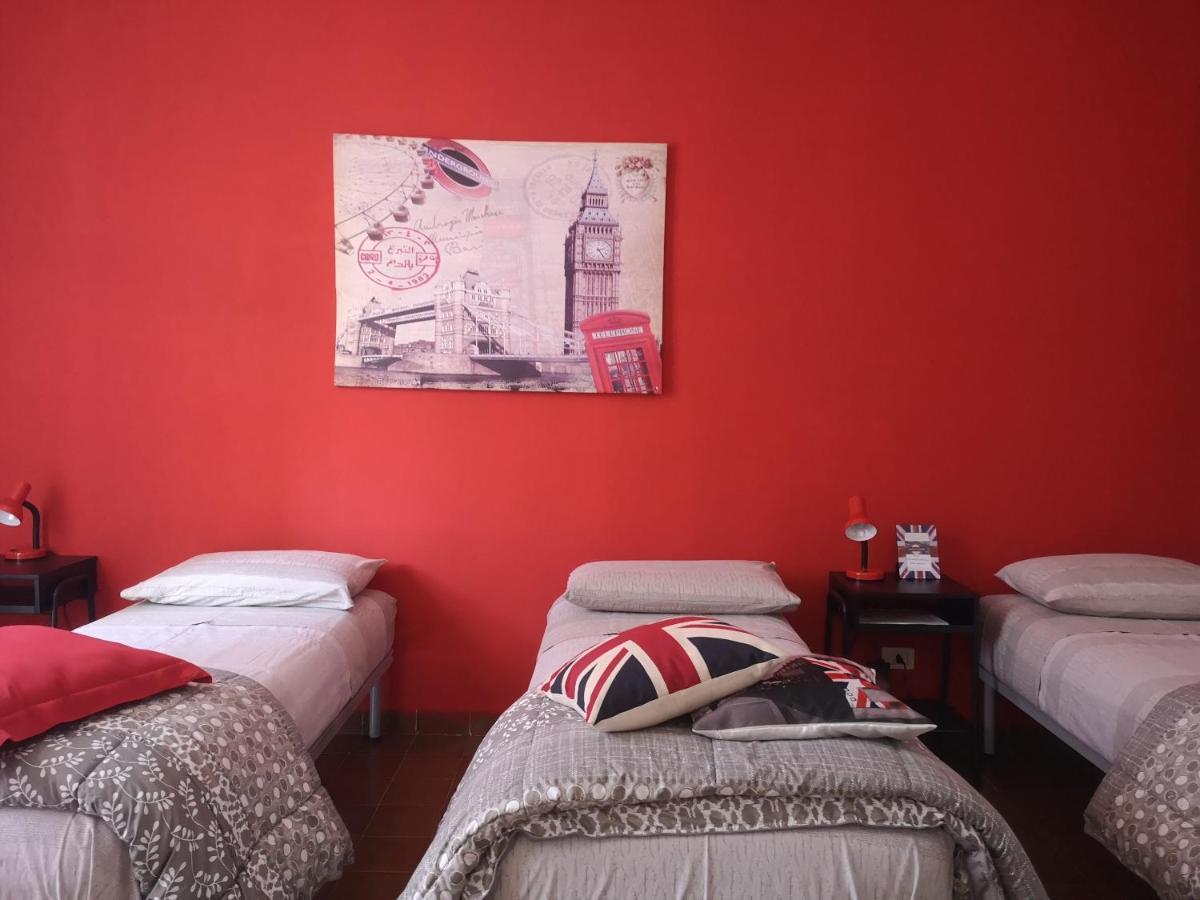 Ferienwohnung Casadei24 Guidonia Exterior foto