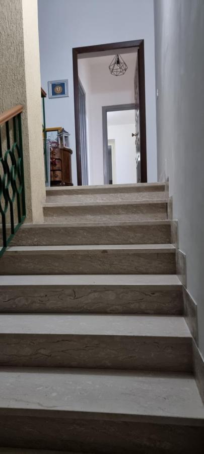 Ferienwohnung Casadei24 Guidonia Exterior foto